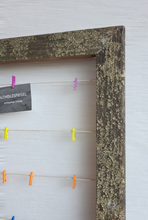 Altholz Bilderrahmen Bxx mit Schnur und Klammern