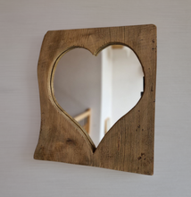 Altholz Spiegel Herzspiegel S2145 Wandspiegel Einzelstück