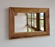 Altholz Spiegel  S2115 Alter Balken einer alten Bauernstube upcycling nachhaltig Badspiegel
