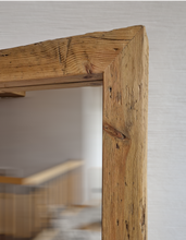 Altholz Spiegel S2080 antik Wandspiegel upcycling nachhaltig Handarbeit Badspiegel Toilettenspiegel
