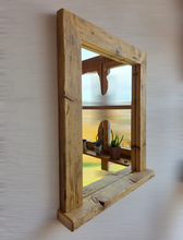 Spiegel alte Balken S2204 Badspiegel mit Ablage Altholz Altholzspiegel Holzspiegel Wandspiegel