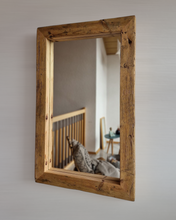 Altholz Spiegel S2080 antik Wandspiegel upcycling nachhaltig Handarbeit Badspiegel Toilettenspiegel