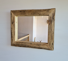 Altholz Spiegel Loftspiegel massiv S2165 aus Gerüstbohlen Loft upcycling nachhaltig8