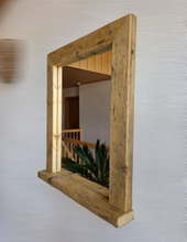 Spiegel alte Balken S2204 Badspiegel mit Ablage Altholz Altholzspiegel Holzspiegel Wandspiegel