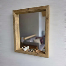 Altholz Spiegel S2362 antik Wandspiegel upcycling nachhaltig Handarbeit Badspiegel Toilettenspiegel