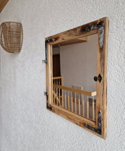 Altholz Spiegel  52 x 56 Antiko S2173 Fensterspiegel 1845 Spiegelfenster Badspiegel