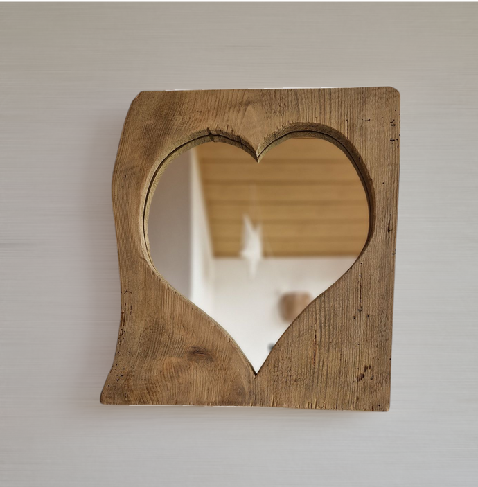 Altholz Spiegel Herzspiegel S2145 Wandspiegel Einzelstück
