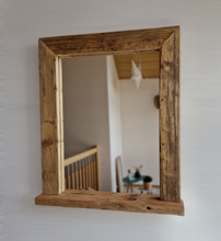 Spiegel alte Balken S2179 Badspiegel mit Ablage Altholz Altholzspiegel Holzspiegel Wandspiegel