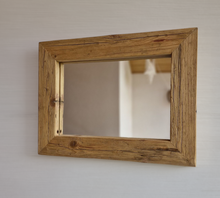 Altholz Spiegel S2143 antik Wandspiegel upcycling nachhaltig Handarbeit Badspiegel Toilettenspiegel optik Alteiche