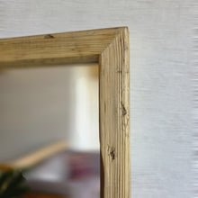 Altholz Spiegel S2328 antik Wandspiegel upcycling nachhaltig Handarbeit Badspiegel Toilettenspiegel