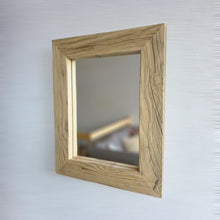 Altholz Spiegel S2358 antik Wandspiegel 42 x 52 upcycling nachhaltig Handarbeit Badspiegel Toilettenspiegel optik Alteiche