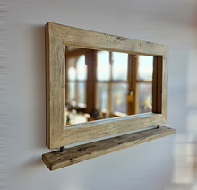 Spiegel aus Altholz mit Ablage |S2240 Wandspiegel Industrial | Handmade Spiegel aus Gerüstbohlen | Rustikales Unikat