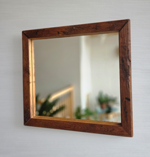 Altholz Spiegel S2229 Schminkspiegel 48 x 51  Badspiegel aus alter Kirchenbank von ca. 1750 Alteiche