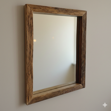 Spiegel Altholz alteiche  S2255 34x44 unikat upcycling nachhaltig Badspiegel Wandspiegel Holzspiegel Eiche