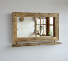 Spiegel aus Altholz mit Ablage |S2270 Wandspiegel Industrial | Handmade Spiegel aus Gerüstbohlen | Rustikales Unikat