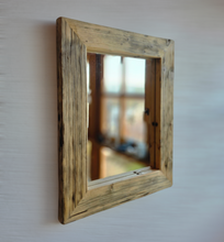 Altholz Spiegel S2235 antik Wandspiegel 42 x 52 upcycling nachhaltig Handarbeit Badspiegel Toilettenspiegel optik Alteiche