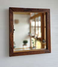 Altholz Spiegel S2229 Schminkspiegel 48 x 51  Badspiegel aus alter Kirchenbank von ca. 1750 Alteiche