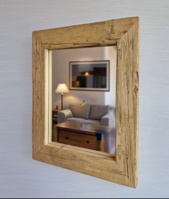 Altholz Spiegel S2143 antik Wandspiegel upcycling nachhaltig Handarbeit Badspiegel Toilettenspiegel optik Alteiche