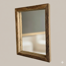 Spiegel Altholz alteiche  S2255 34x44 unikat upcycling nachhaltig Badspiegel Wandspiegel Holzspiegel Eiche