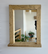 Spiegel alte Balken S2241 Badspiegel mit Ablage Altholz Altholzspiegel Holzspiegel Wandspiegel